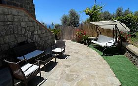 Liparulo Holiday House